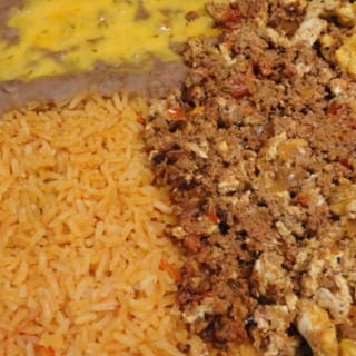 #47 Chorizo Con Huevos