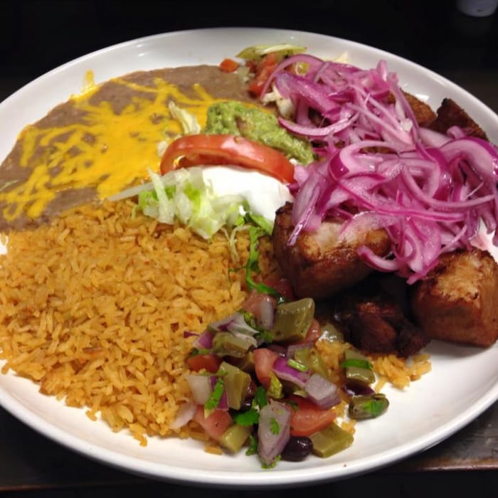 Carnitas De Puerco (Pork Carnitas).